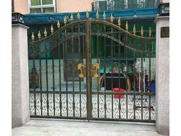 铁艺大门